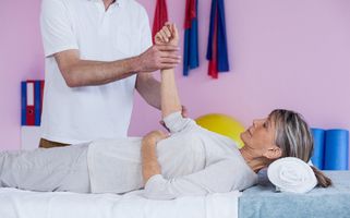 Krankengymnastik bei Rheuma 
